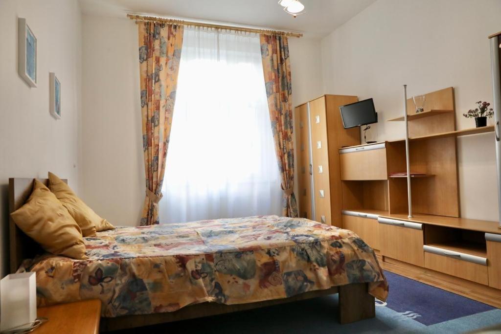 Lana Lo Apartments Karlsbad Buitenkant foto